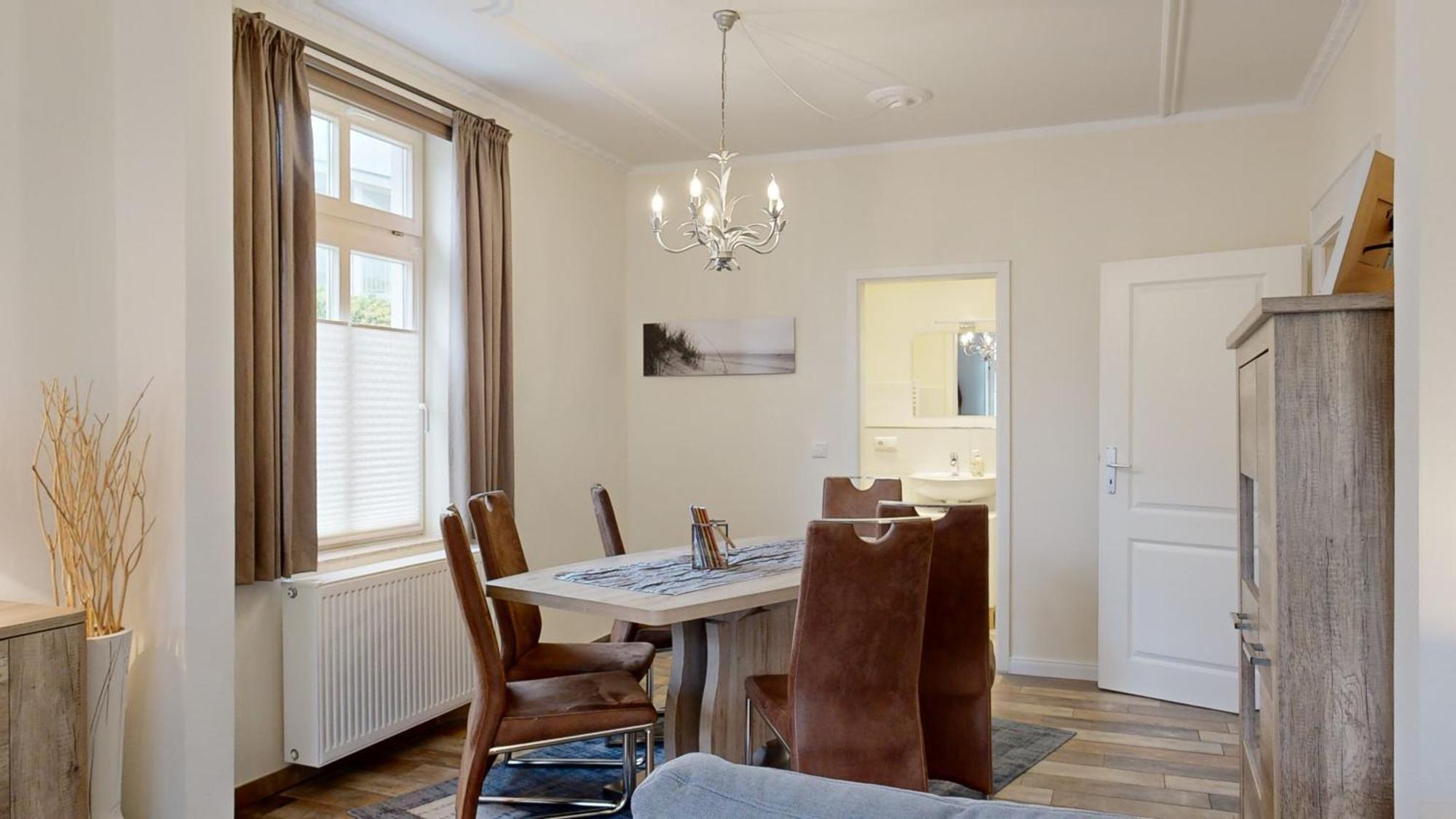 Strandnahe Fewo Mit Terrasse, Villa Vergissmeinnicht 01, Binz Esterno foto