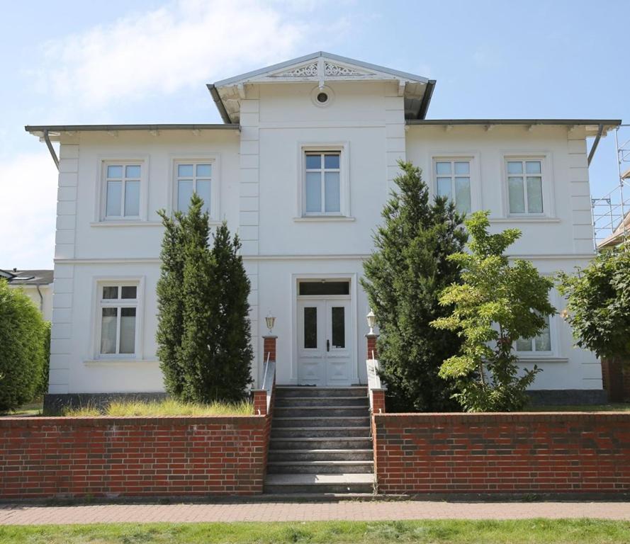 Strandnahe Fewo Mit Terrasse, Villa Vergissmeinnicht 01, Binz Esterno foto