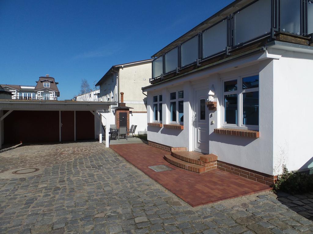 Strandnahe Fewo Mit Terrasse, Villa Vergissmeinnicht 01, Binz Esterno foto